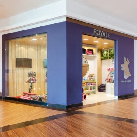 Logo da loja royale salão de estética animal